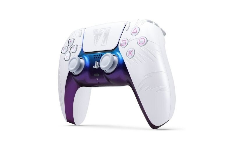 White GTA VI limited-edition DualSense controller with molded palm-tree details